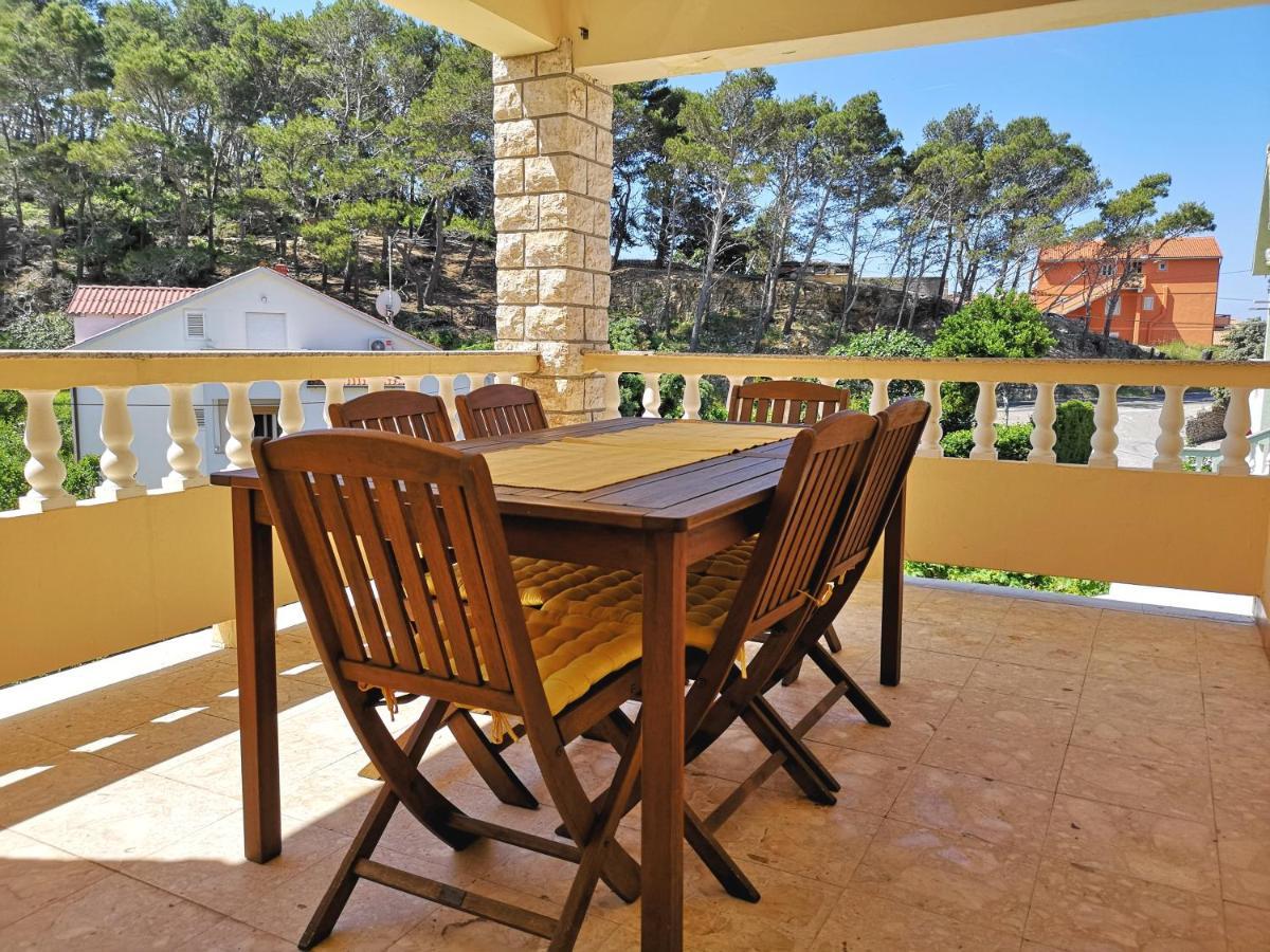 Apartments With A Swimming Pool Banjol, Rab - 11382 Buitenkant foto