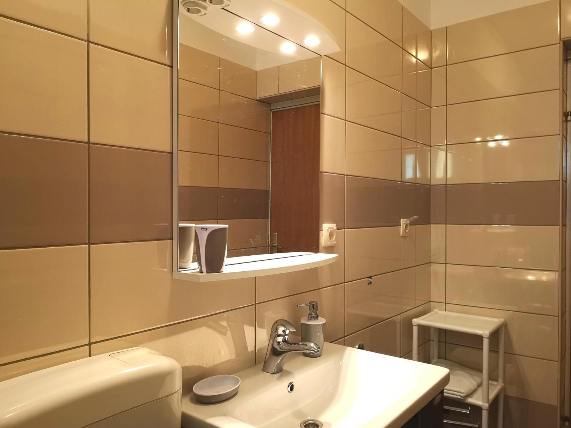 Apartments With A Swimming Pool Banjol, Rab - 11382 Kamer foto